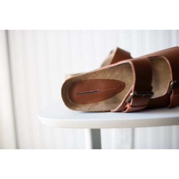 Free People Rule Breaker Platform Sandals in Chestnut Leather 37 NEW - Picture 3 of 5